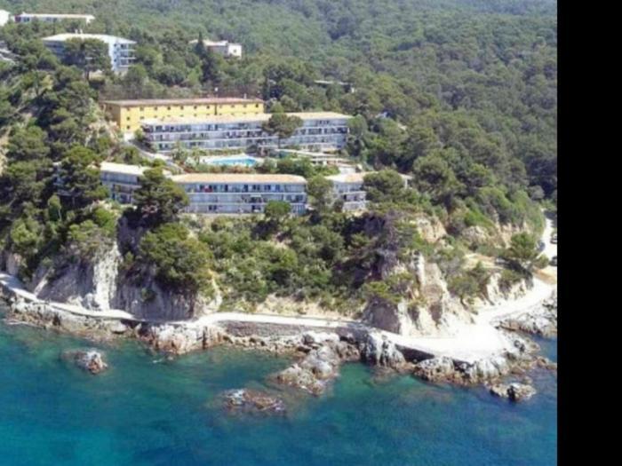 Front De Mer Apartament *